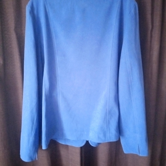 JM Collection 2pc - Picture 4 of 8